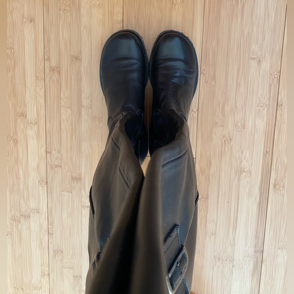 Knee high leather boots